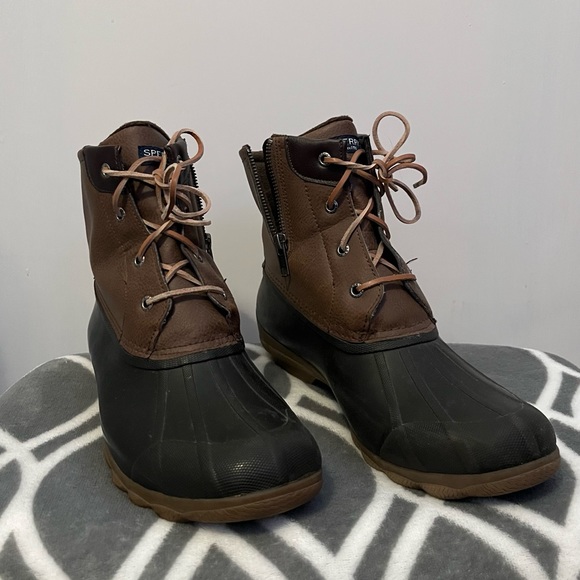 Women’s Sperry Duck Boots - Picture 3 of 4